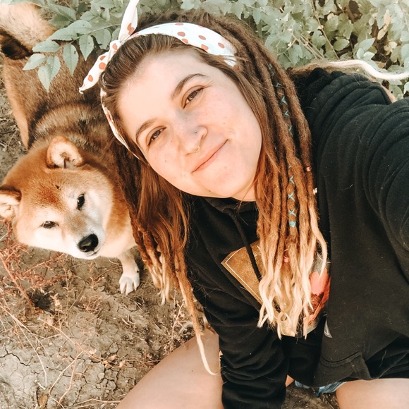 Meet your Posher, Sheree - Picture 2 of 2